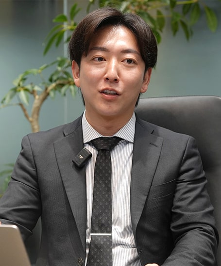 代表取締役