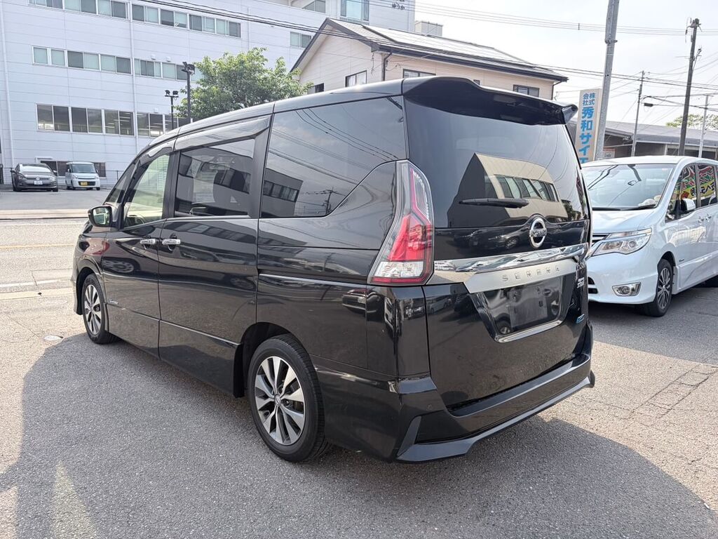 日産 セレナ 納車写真②