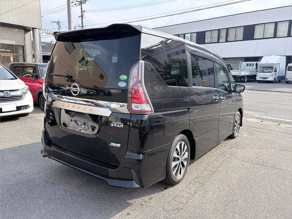 日産 セレナ 納車写真③