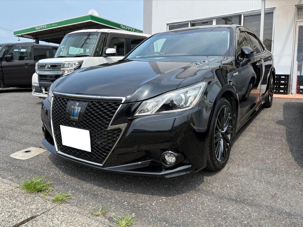 トヨタ クラウン アスリートS（ブラック）フロントビュー — クルマテラスにて納車