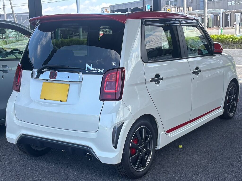 ホンダ N-ONE Modulo X リアビュー N-ONE Modulo Xバッジ